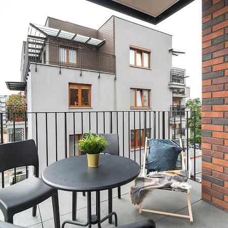 Lineburg Apartman Varsó