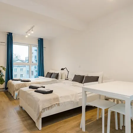 Lineburg Apartment Warsaw